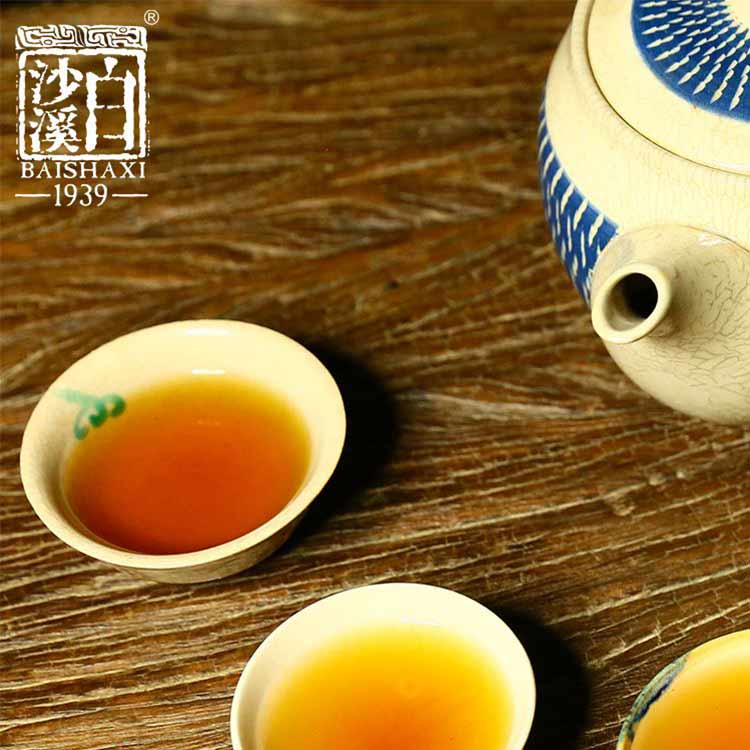 湖南安化黑茶正品白沙溪正宗黑茶特產(chǎn)茶葉免撬茶塊館藏幹兩(liǎng)小金磚530g