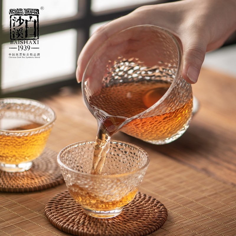 白沙溪安化黑茶湖南正品芙蓉國(guó)裡十年陳芽尖茶黑茶270g禮盒裝[支持定製]